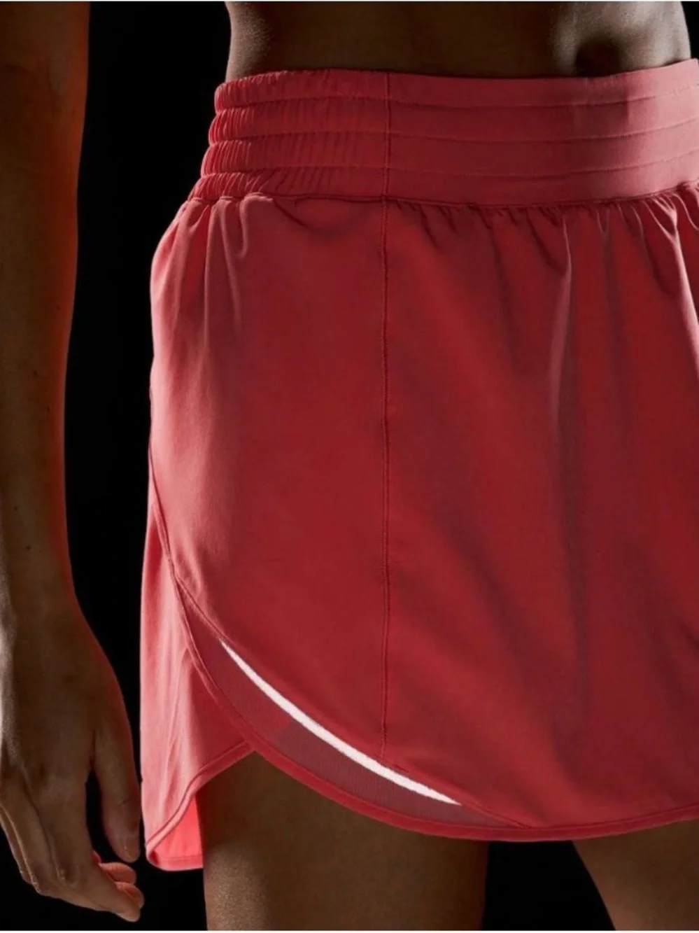 Lululemon Hotty Hot High-Rise Skirt
Style: W8AE7R
Size: 4 - Picture 7 of 8